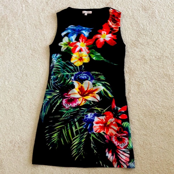 Dress size S, New without tag - Picture 7 of 8
